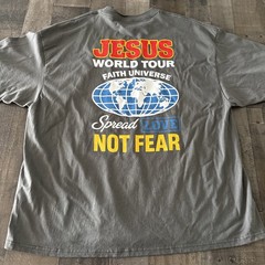 Jesus World Tour T-Shirt Size 3XL Gray short slv cotton Spread Love Not Fear