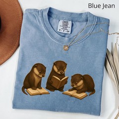 Otters Reading Comfort Tee