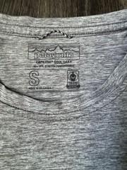 Patagonia Men’s Capilene Cool Daily Graphic Long-Sleeve Shirt in Feather Grey