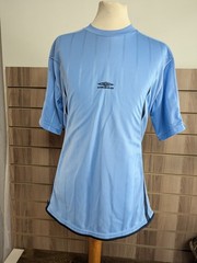 Umbro T-Shirt Drill Stripe Y2K Rare Premium Gym Sports Football 90s Retro UK L