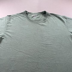 Duluth Trading Co T-Shirt Mens XL Green Relaxed Fit Longtail Blank Distressed