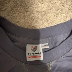 Tyndale Men’s Gray Colorblock Long Sleeve Crew Neck Cotton Knit T-Shirt MDRG