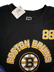 NWT~ Proedge NHL Knights sz S Men’s Hockey Boston Bruin #88 Pastrnak T-Shirt S2
