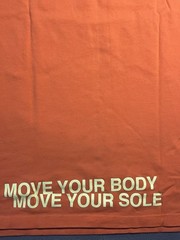 NIKE Small Orange T Shirt World Tour (Small Stain In the Back)
