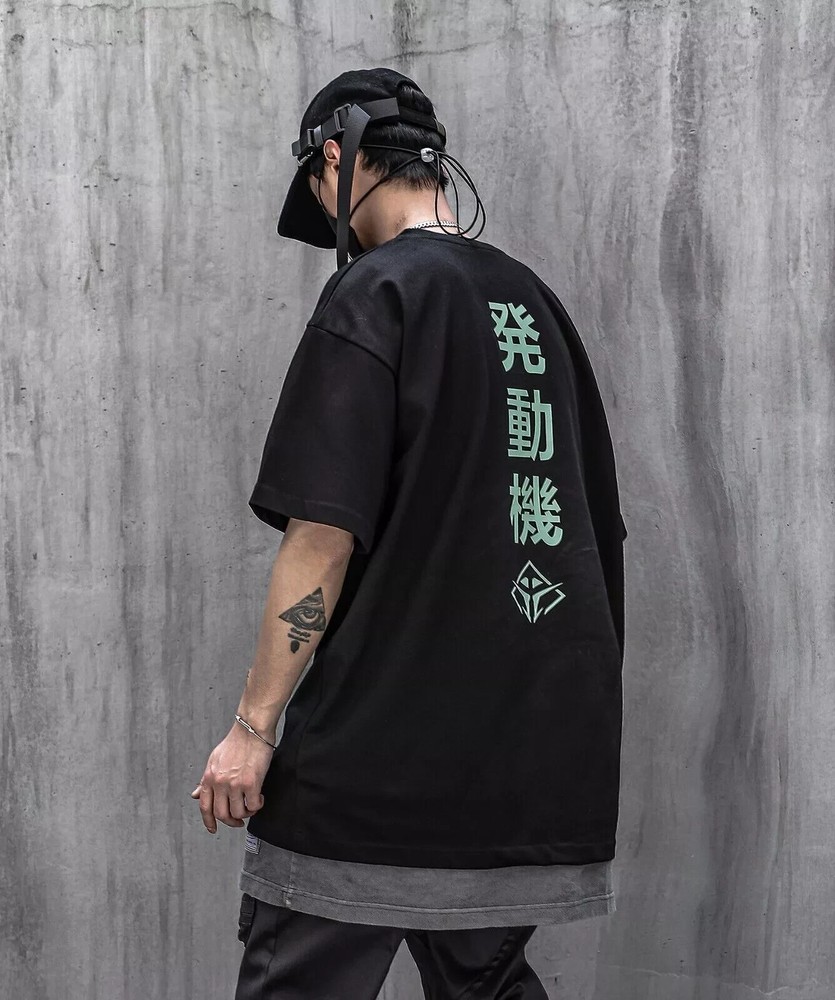 Niepce Streetwear Japanese Kanji Alien Graphic Tee Unisex Short Sleeves Shirt