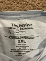 The Beatles Officially License T Shirt (2XL) Yellow Submarine