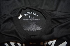 Muhammad Ali Mens Muhammad Ali Stars Black Poly Shirt NWT Medium