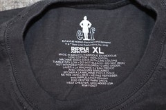 elf New Line Ripple Junction T Shirt Adult Size XL “You Sit on a Throne of Lies”