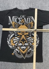 Of Mice And Men T Shirt Medium Band Metalcore Rock 2010s OM&M