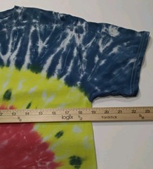 New Tie Dye Men’s T-Shirt Red Yellow Adult Medium Multicolor Summer Swirl
