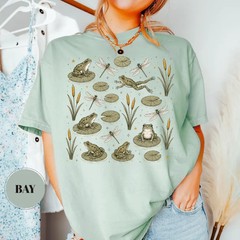 Frogs Lily Pad Comfort Tee Cottagecore Pond Nature Lover Cozy Soft