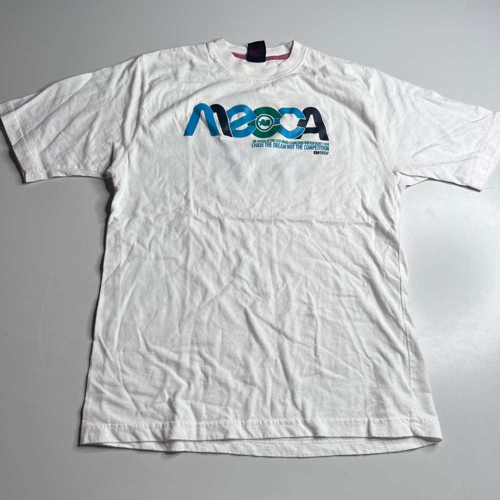 Mecca USA Mens Large White Graphic T-Shirt 84 Chase the Dream Short Sleeve