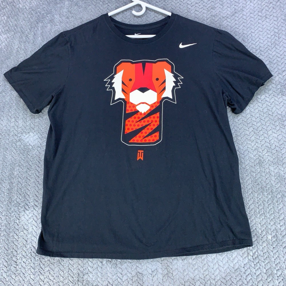 The Nike Tee Tiger Woods Frank Club Head Cover Graphic Black T-Shirt, X-Large XL