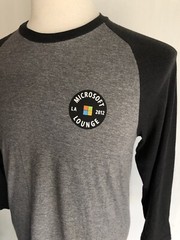 MICROSOFT LOUNGE (2012) Official Los Angeles California Raglan T-Shirt Sz Medium