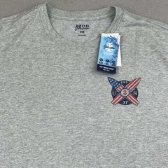 Izod Saltwater Shirt Mens 2XB Gray Soft Wash Crew Neck Short Sleeves Tee NWT