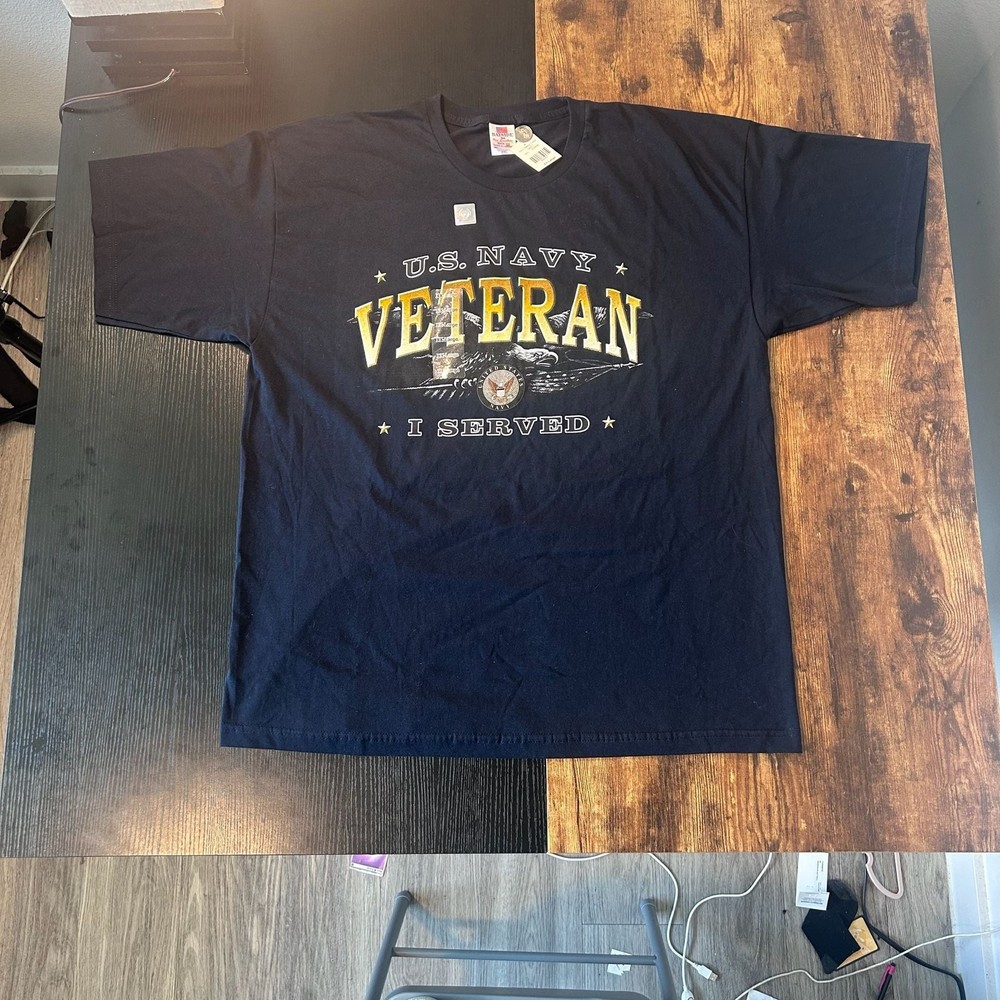 Bayside U.S. Navy Veteran I Served Eagle Graphic T-Shirt