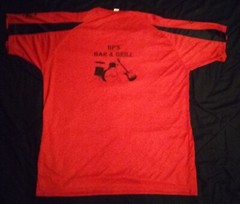 Red Eyez Hill / BP’s Bar & Grill Size X-Large 100% Polyester Red Sport Tee Shirt