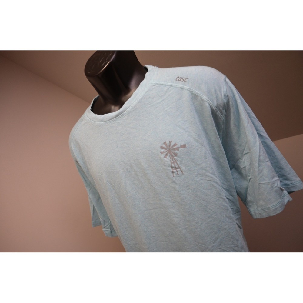 tasc Performance T-Shirt Mens XXL Light Blue Windmill Graphic Athletic Excellent