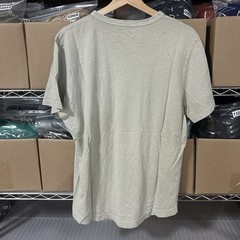Buck Mason T Shirt Slub Curved Hem Tee Olive Green Mens Large USA Made Heritage