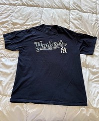 New York Yankees Graphic T Shirt Navy MLB Baseball NY Logo Tee – Large