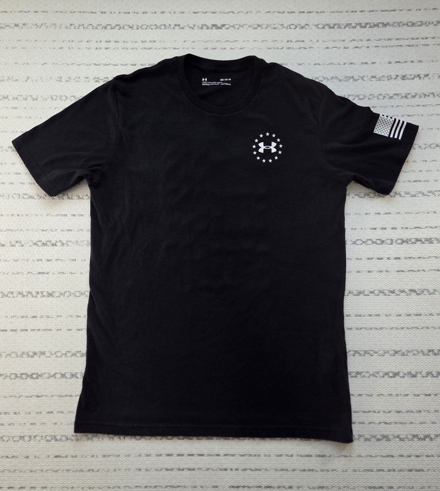 Under Armour Heatgear Freedom T-Shirt Size Medium, Patriotic Black and White