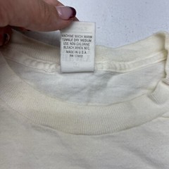 Vintage Heavy Weight White Dockers Levi’s Front Graphic T-Shirt Cotton Adult L