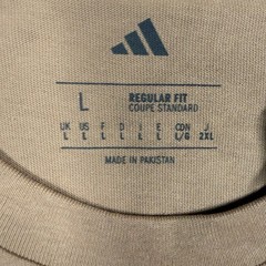 Adidas M Camo Logo T Men L Warm Sandstone Graphic Tee JM6382