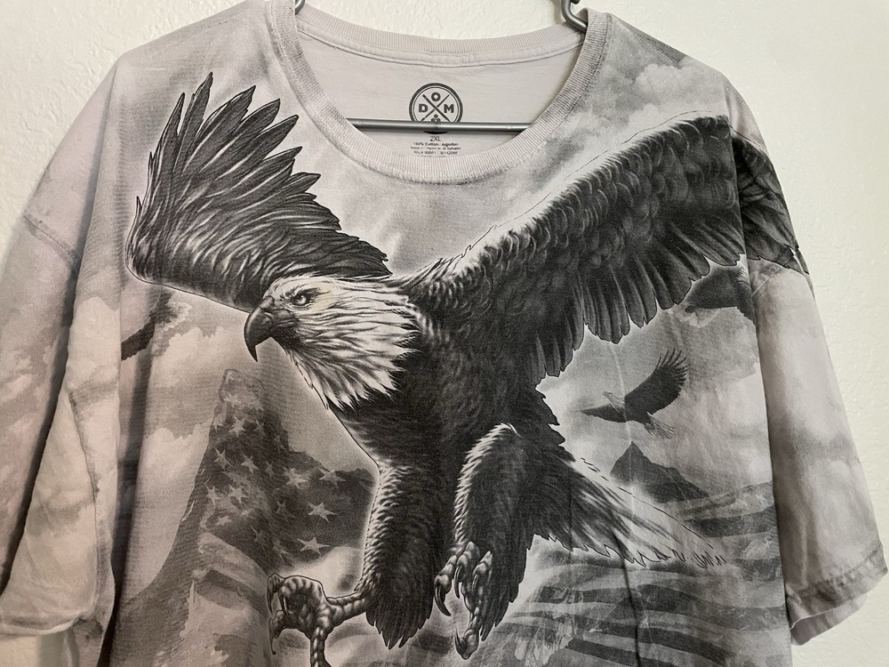 D O M It’s About The Art T Shirt – Soaring Eagle – Size 2XL