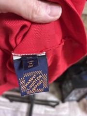 LOUIS VUITTON Men’s LV monogram crystal patch damier T-Shirt – red – XXL 2XL