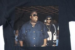 THE NOTORIOUS B.I.G. HIP HOP RAP MUSIC 90’S SMALL TEE TSHIRT MENS NEW
