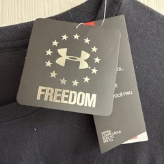 Under Armour Men’s UA Freedom Flag Logo T-Shirt Black 3XL NWT