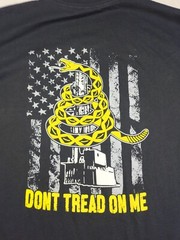 Trekstar Dont Tread On Me Graphic Print NextLevel T-shirt Men’s Size Large Black