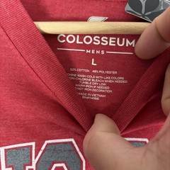 Ohio State Buckeyes T-Shirt Men’s Large Red Colosseum Short Sleeve NEW!