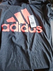 Mens 4pc Assorted Tee Shirts Columbia, Tommy Bahama, Levis & Adidas Size Small