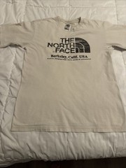 Men’s North face Small T Shirt