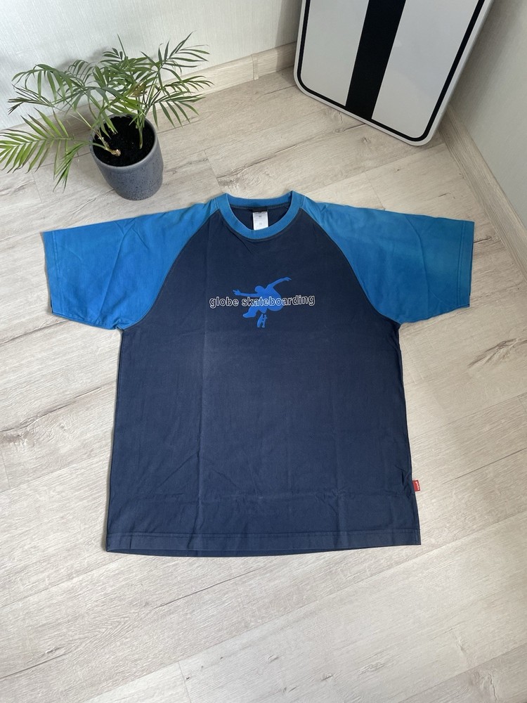 Rare Vintage 90s Globe Skateboarding Faded Tee Y2k Like Polar Sk8 Size XL USA