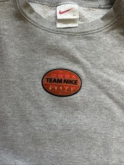 VINTAGE Nike Team Nike Logo patch Sweatshirt XL Gray USA Swoosh sports MINT