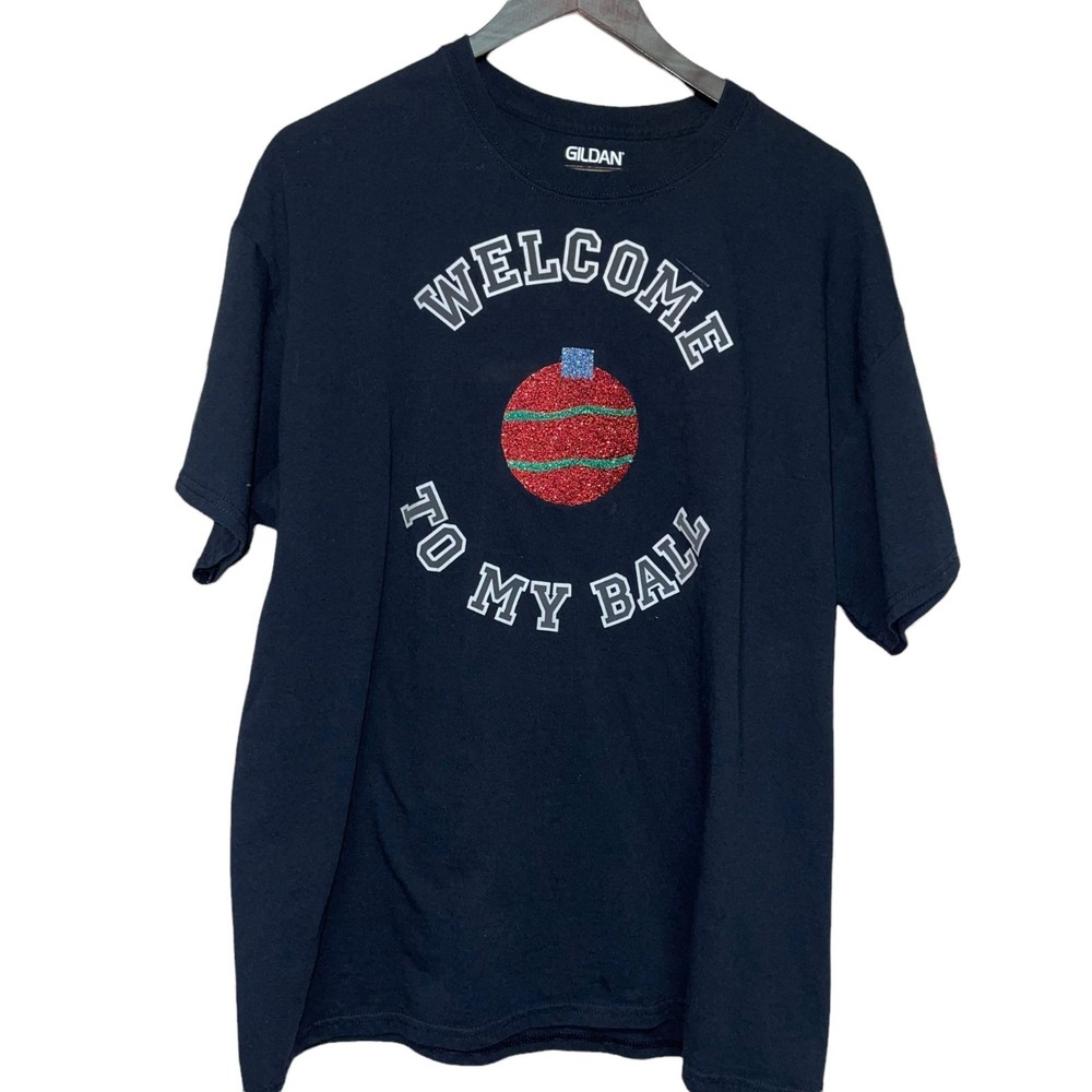 Christmas Holiday Men’s Black Ts-Shirt Welcome to My Ball XL Christmas Graphic