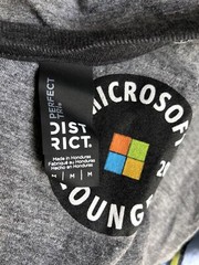 MICROSOFT LOUNGE (2012) Official Los Angeles California Raglan T-Shirt Sz Medium