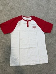 Vans Men’s Short Sleeve Henley T-shirt Henley Size Medium Red & White