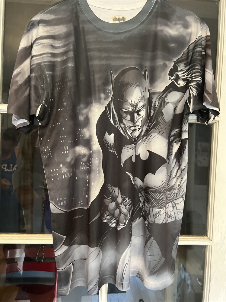 DC Comics Batman All Over Print Polyester T Shirt Med Smooth Fabric Lightweight