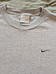 Vintage 90S Nike Embroidered Swoosh Logo T-Shirt Men’s L Gray