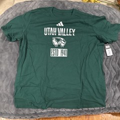 Adidas Utah Valley 2XL fresh Short Sleeve Tshirt