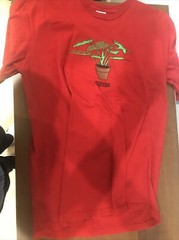 LIMITED EDITION Supreme Plant Tee Red Size M SOLD OUT ITEM FW17 100% Authentic