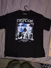 Defcon 30 Miscreats XL T-shirt Angelina Joely Sick Boy Hackerz MatrixCode