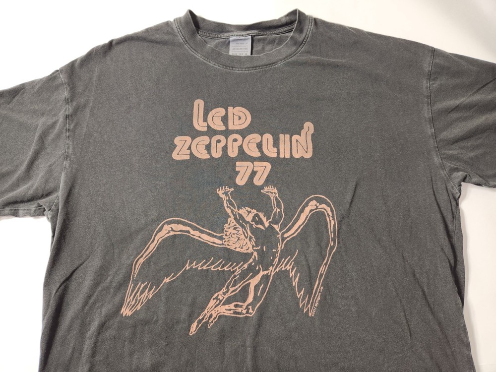 American Eagle T Shirt Unisex Medium Black Led Zeppelin Graphic Rock Band Tee
