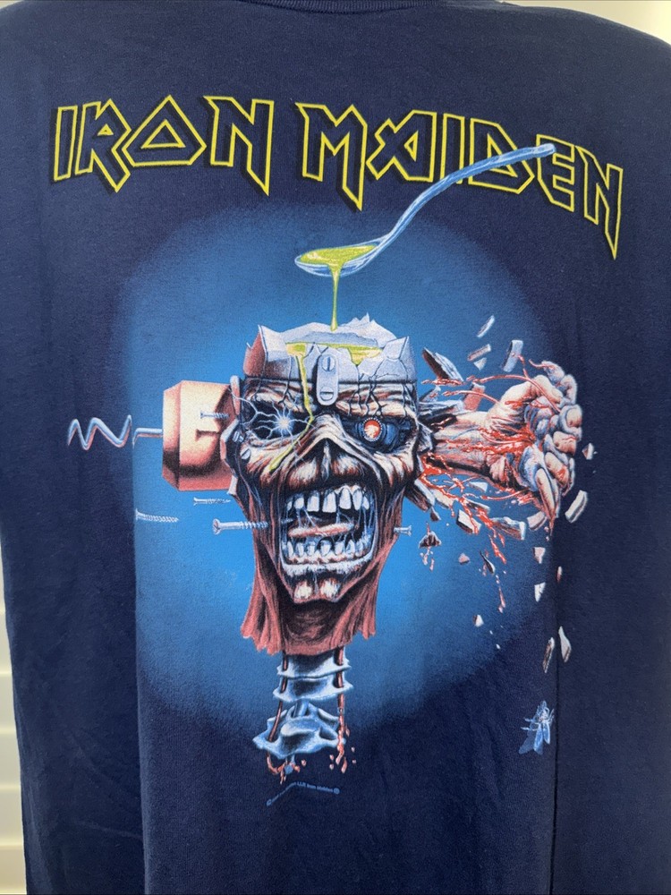 Iron Maiden Official Future Past World Tour Shirt 2023 T Shirt Large New