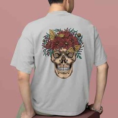 “Bold & Trendy: Men’s Oversized Back Print Streetwear T-Shirt for Urban Style”