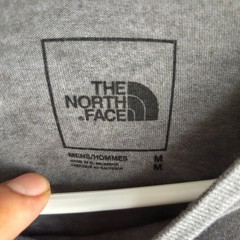 The North Face Shirt Men Medium Gray Long Sleeve Logo Outdoor Casual Tee