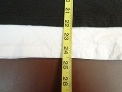 PUMA T-shirt Black & White Size Medium “Keeps you dry” U6